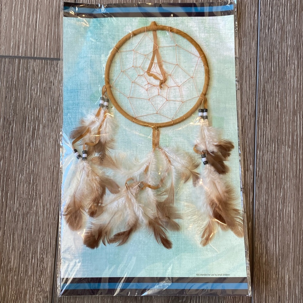 NEW! Lakota Sioux Dream Catcher Authentic St.
Joseph's Indian School Brown